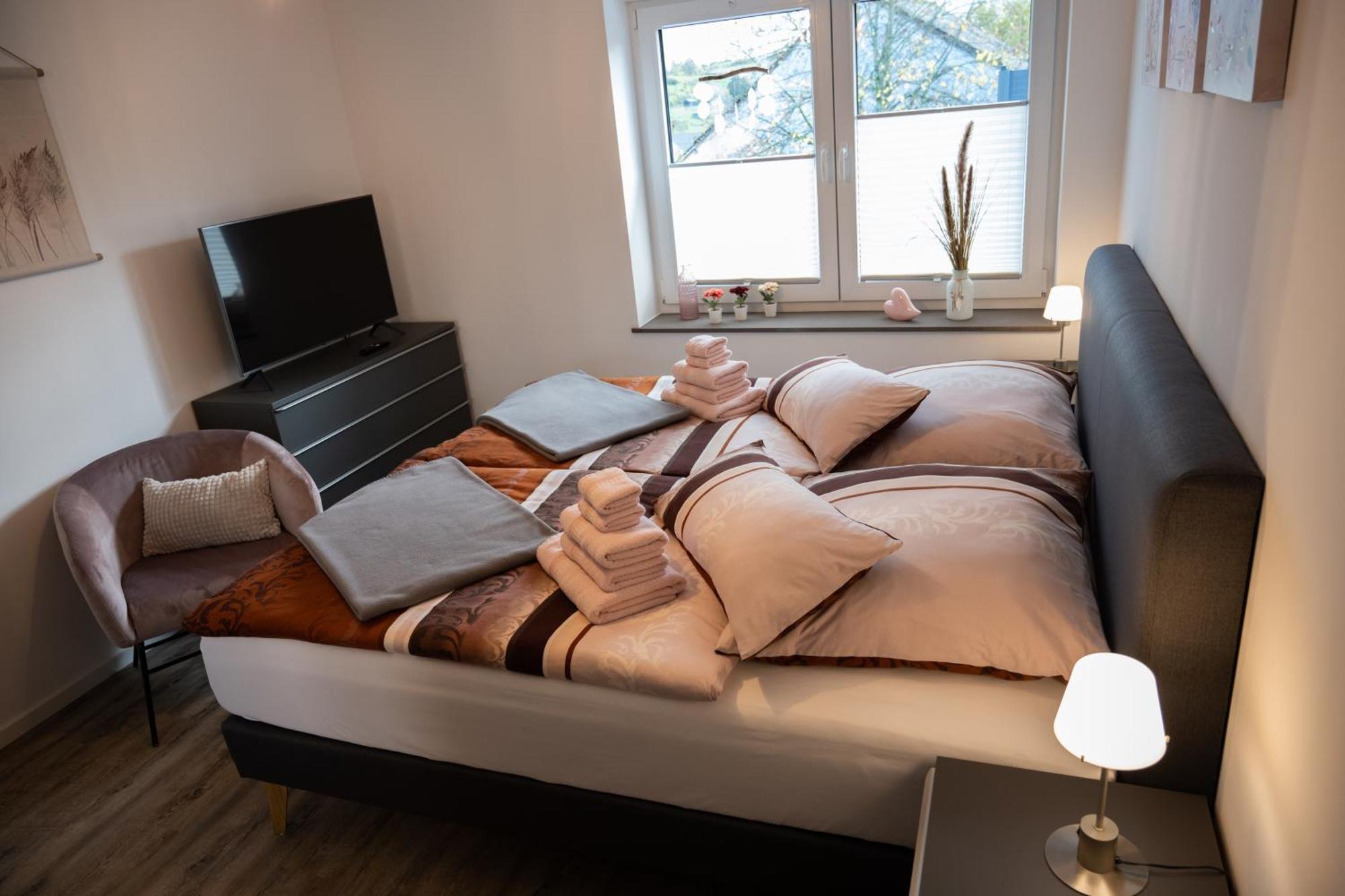 Ferienwohnung "Iewer Der Schaff" Burbach  Екстериор снимка